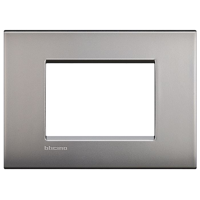 Рамка 3 модуля BTicino LIVING LIGHT, горизонтальная, никель матовый, LNC4803NK